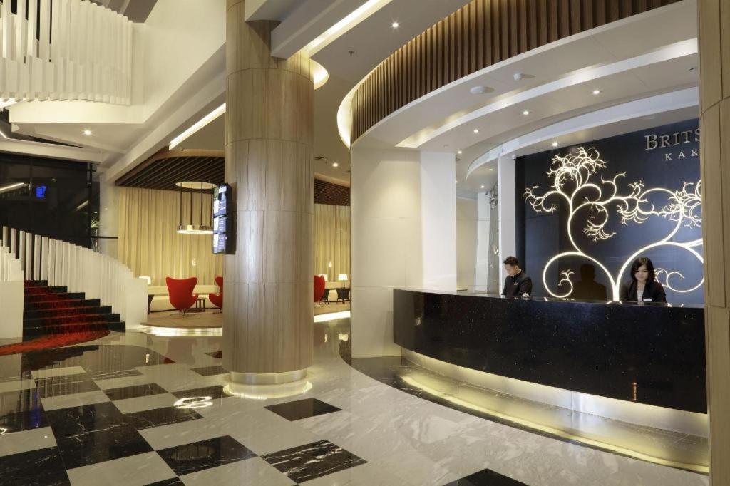 Brits Hotel Караванг Екстер'єр фото